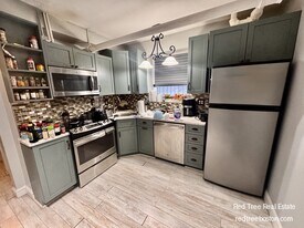 1662 Commonwealth Ave, Unit 11 in Boston, MA - Building Photo