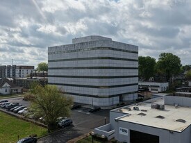 1750 Madison in Memphis, TN - Building Photo