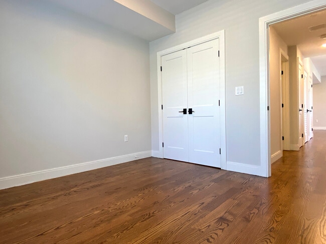 3 Everett Ct, Unit 401 in Boston, MA - Building Photo - Building Photo