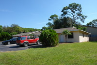 165 Old Englewood Rd in Englewood, FL - Building Photo - Building Photo