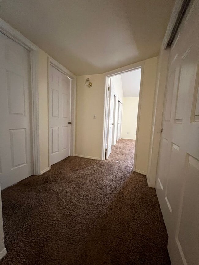 90 Rosewood Cir in Madera, CA - Building Photo - Building Photo