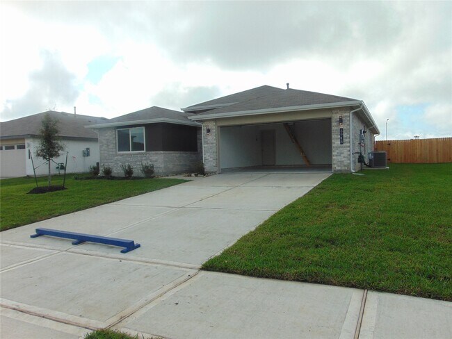 6918 Morales Way in Richmond, TX - Foto de edificio - Building Photo