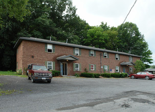 Meadow Wood Apartments in Catskill, NY - Building Photo - Building Photo