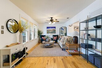 802 W Gibson St in Austin, TX - Building Photo - Building Photo