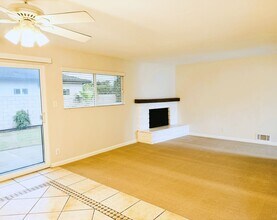 11391 Gardenaire Ln in Garden Grove, CA - Building Photo - Building Photo