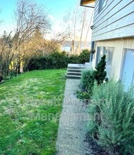 1615 Trenton Ave in Bremerton, WA - Building Photo - Building Photo