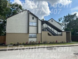 1832 Blossom Terrace in Orlando, FL - Building Photo