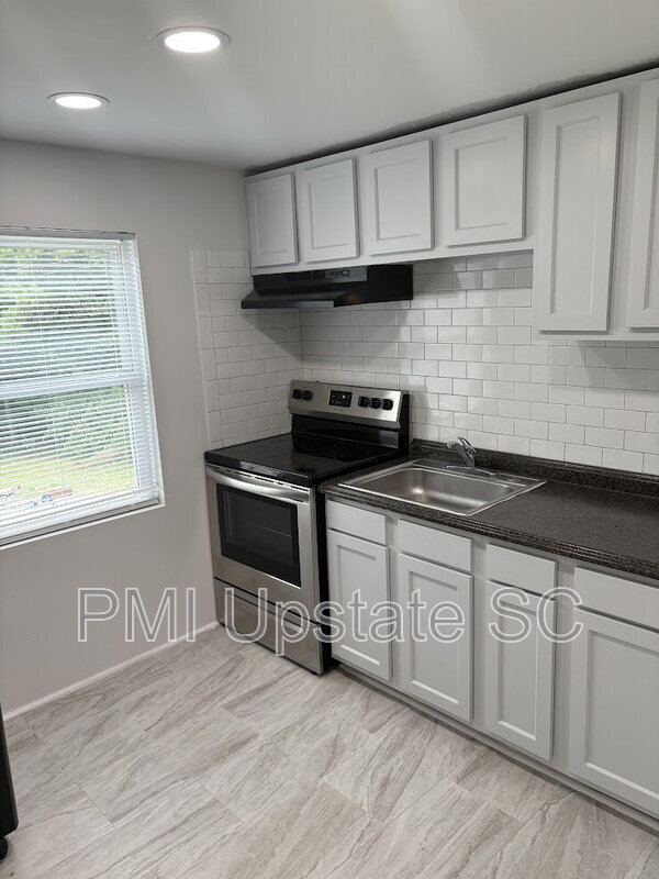 property at 201 Chandler Dr