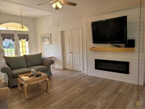 72 Long Meadow Ct in Rotonda West, FL - Building Photo - Building Photo