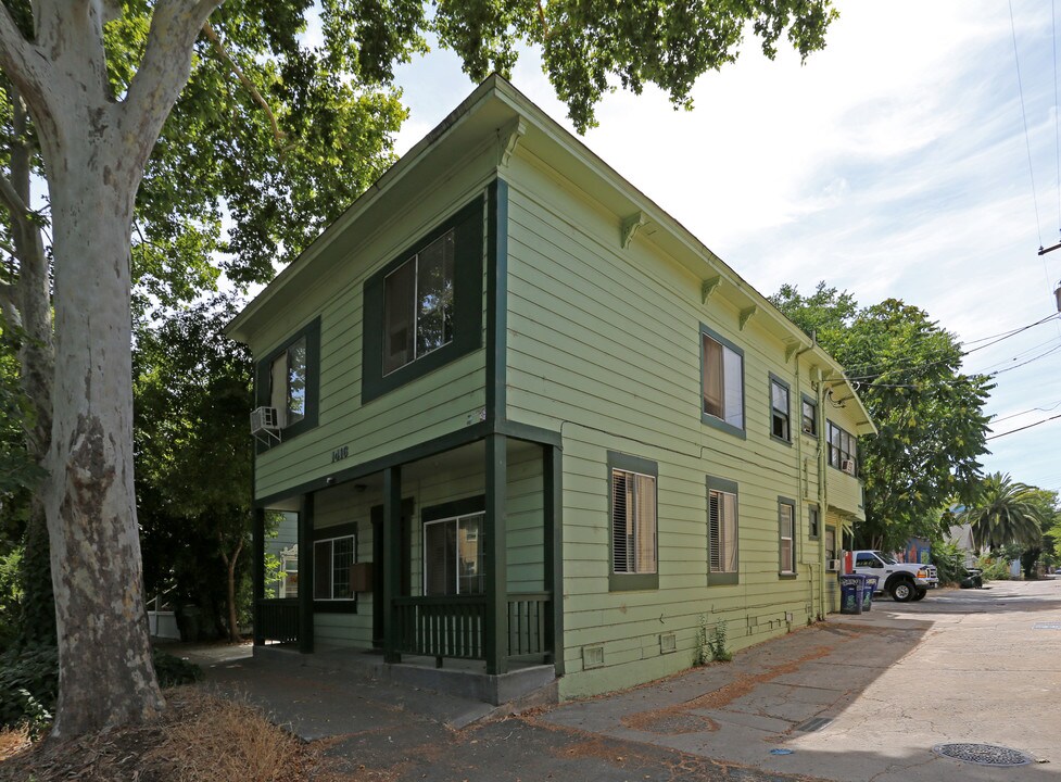 1416 23rd St in Sacramento, CA - Building Photo