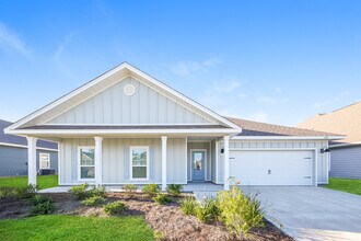 459 Albert Meadow Ln in Callaway, FL - Building Photo - Building Photo