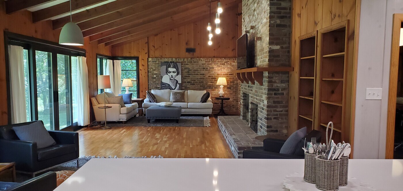 126 Cypress Bend Pl in Florence, AL - Foto de edificio
