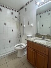 1324 Gateway Dr in Lantana, FL - Building Photo - Building Photo