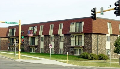 Belmont West in Bismarck, ND - Building Photo