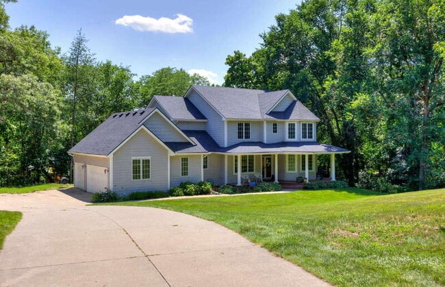 2348 NW 75th Ave in Ankeny, IA - Building Photo - Building Photo