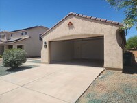 28 W Calle Priscal in Sahuarita, AZ - Building Photo - Building Photo