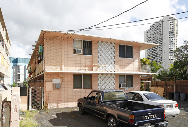 1639 Piikoi St in Honolulu, HI - Building Photo - Building Photo