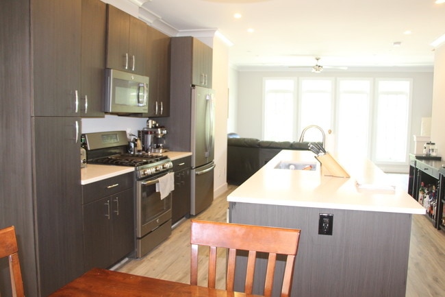 914 N Buchanan St in Arlington, VA - Building Photo - Building Photo