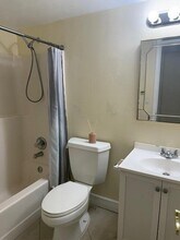 21911 Lake Forest Cir in Boca Raton, FL - Building Photo - Building Photo