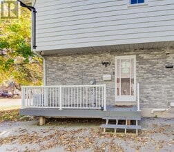 10 Innes Pl in Woodstock, ON - Building Photo - Building Photo