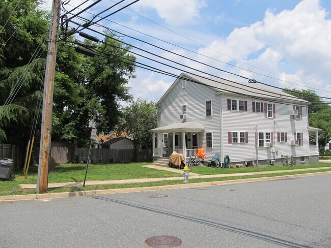 710 Freeman St in Fredericksburg, VA - Building Photo - Building Photo