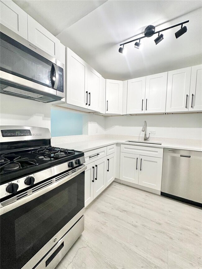 property at 6890 N Kendall Dr