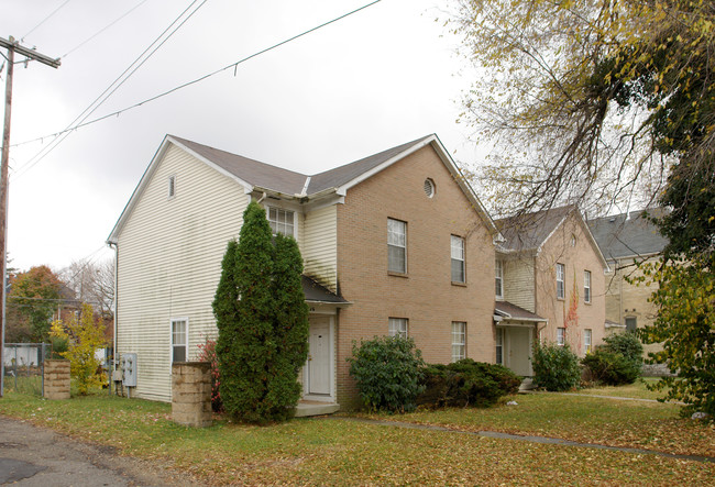 26-32 Linwood Ave