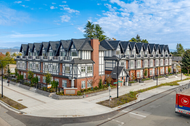 6929 Balmoral St in Burnaby, BC - Building Photo - Primary Photo