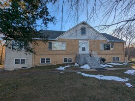 28600 W Grass Lake Rd in Spring Grove, IL - Building Photo