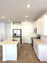 1435 Song Lark Ln in Las Vegas, NV - Building Photo - Building Photo