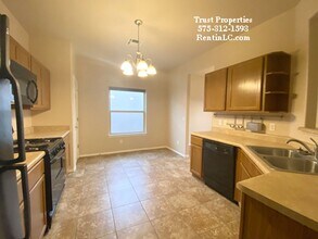5553 Gobi Ln in Las Cruces, NM - Foto de edificio - Building Photo