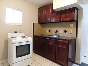 1409 Wentworth St in Houston, TX - Foto de edificio - Building Photo