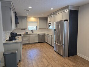 19103 Whitewood Dr in Spring, TX - Building Photo - Building Photo