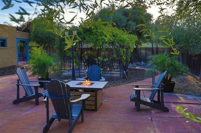 2453 El Camino Real in Atascadero, CA - Building Photo - Building Photo