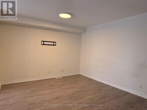 103 Nearco Gate in Oshawa, ON - Building Photo - Building Photo