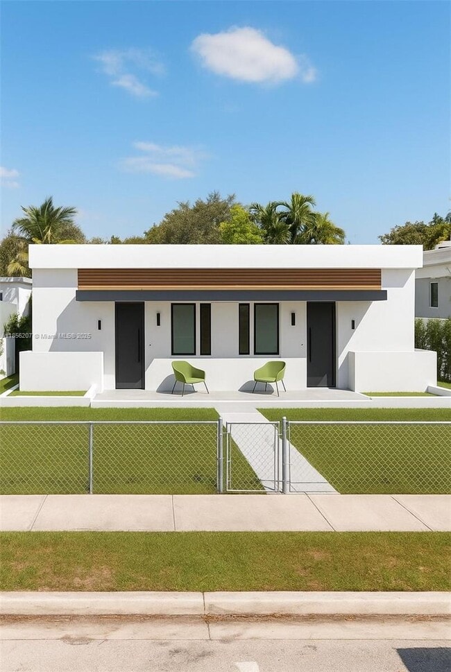 1411 NW 41st St