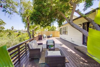 5163 Benton Pl in San Diego, CA - Building Photo - Building Photo