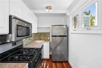 1290 N Coast Hwy, Unit B in Laguna Beach, CA - Building Photo - Building Photo