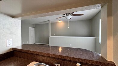 632 Pavare Ct in Winter Haven, FL - Building Photo - Building Photo