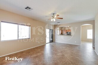 13234 W Banff Ln in Surprise, AZ - Building Photo - Building Photo