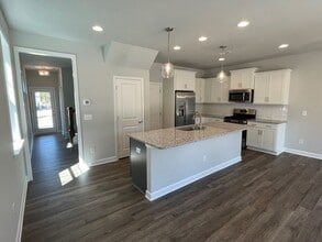 1055 N Main St in Wake Forest, NC - Building Photo - Building Photo