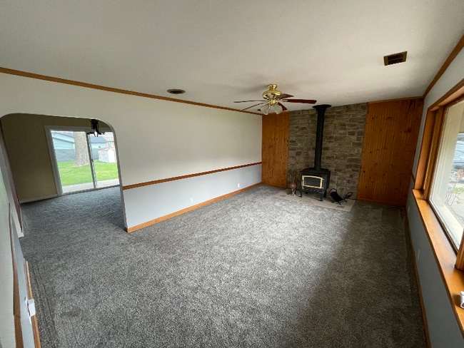 3824 15th Street B in Moline, IL - Building Photo - Building Photo