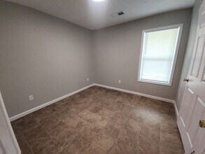 43 Foxlea Dr in Jackson, TN - Building Photo - Building Photo