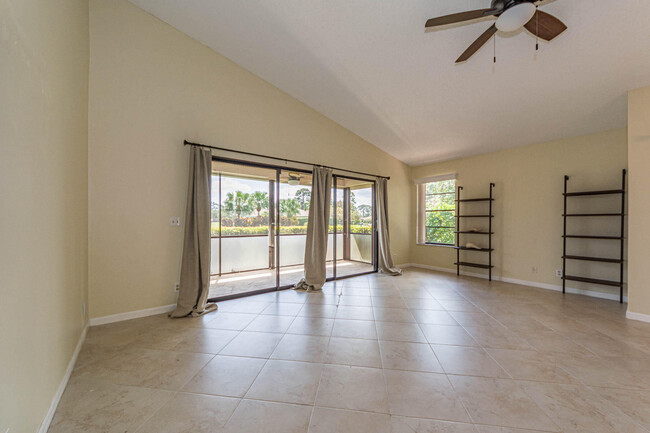 13352 Touchstone Ct in West Palm Beach, FL - Building Photo - Building Photo
