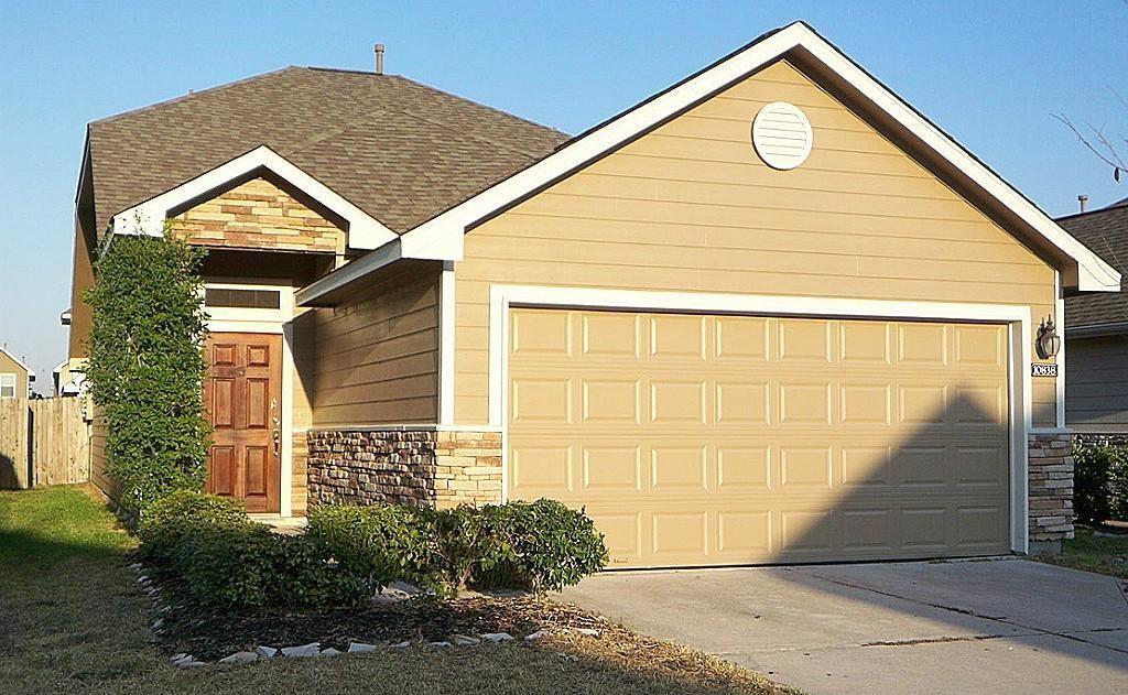 10838 Windfern Lakes St in Houston, TX - Building Photo