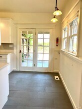 3575 Lambert Bridge Rd in Healdsburg, CA - Building Photo - Building Photo