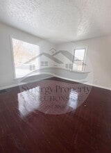 623 Burns St in Mansfield, OH - Building Photo - Building Photo