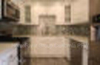 31569 Lindero Canyon Rd in Westlake Village, CA - Building Photo - Building Photo