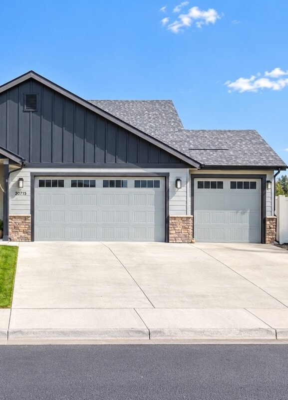 property at 20715 E Valley Vista Dr