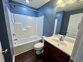 119 McGowan Ave in Bardstown, KY - Building Photo - Building Photo